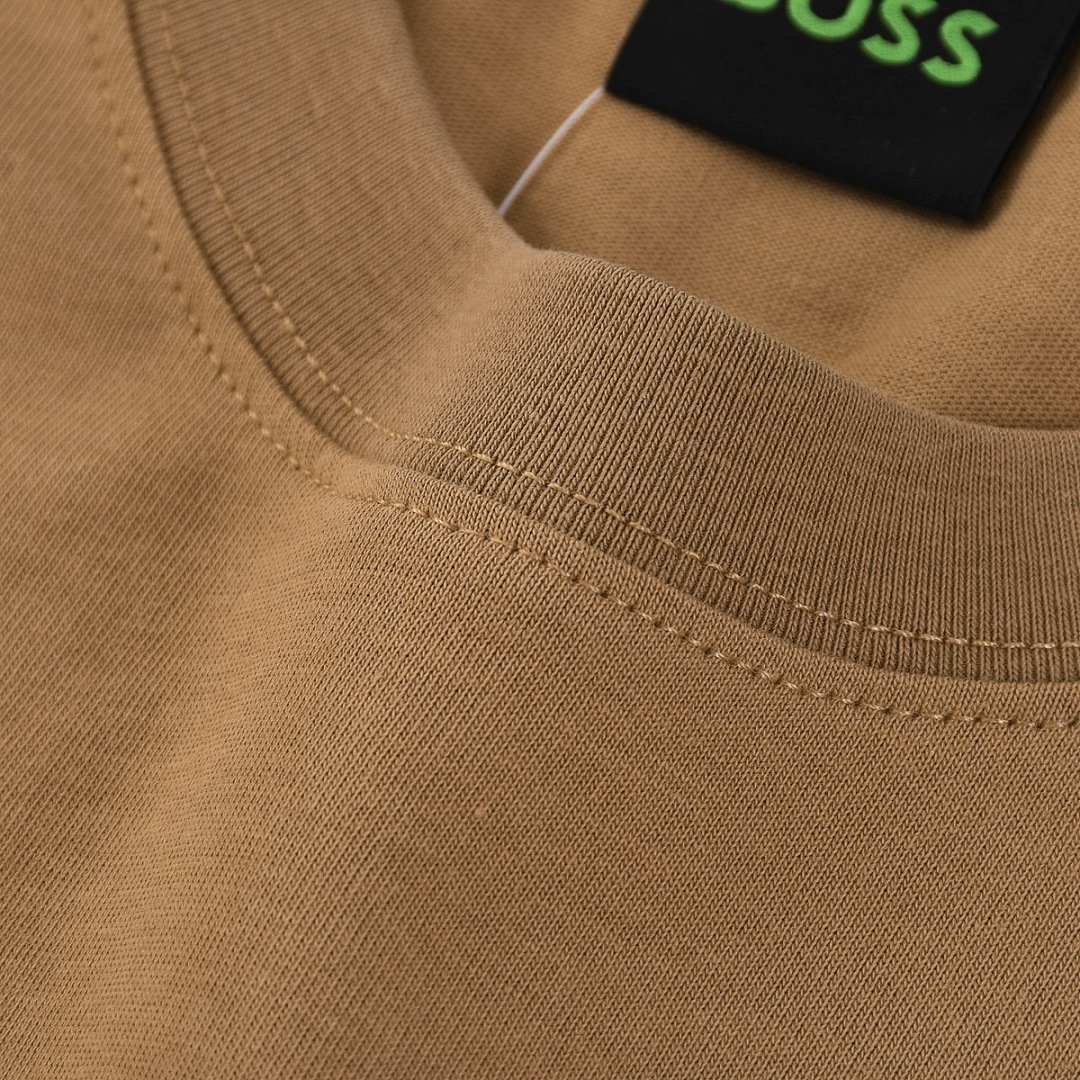 Hugo Boss Logo-artwork T-shirt · A3108 — תמונה 43
