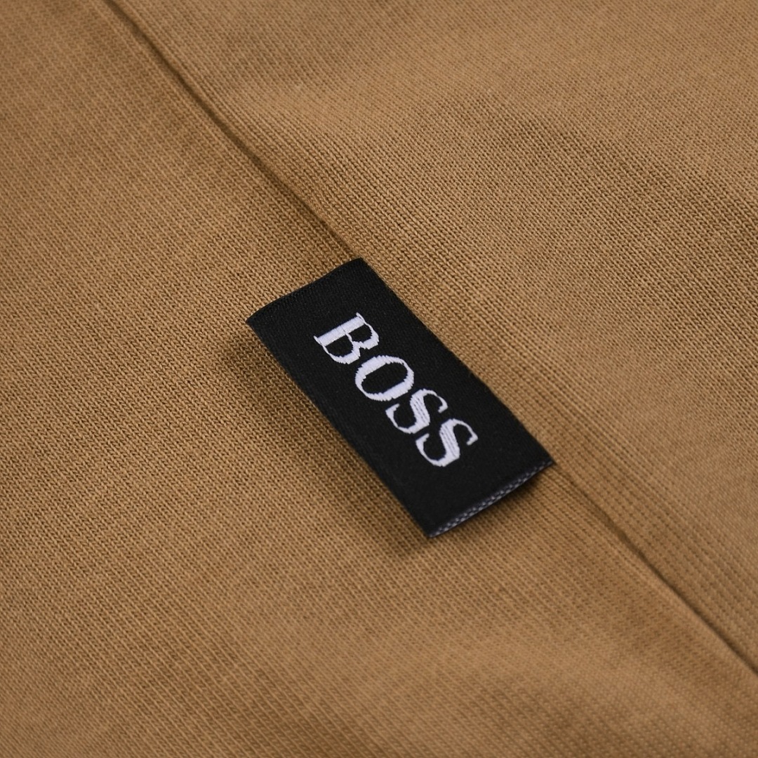 Hugo Boss Logo-artwork T-shirt · A3108 — תמונה 44