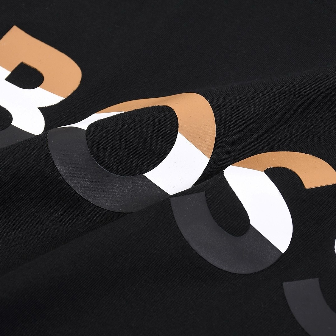 Hugo Boss Logo-artwork T-shirt · A3108 — תמונה 37