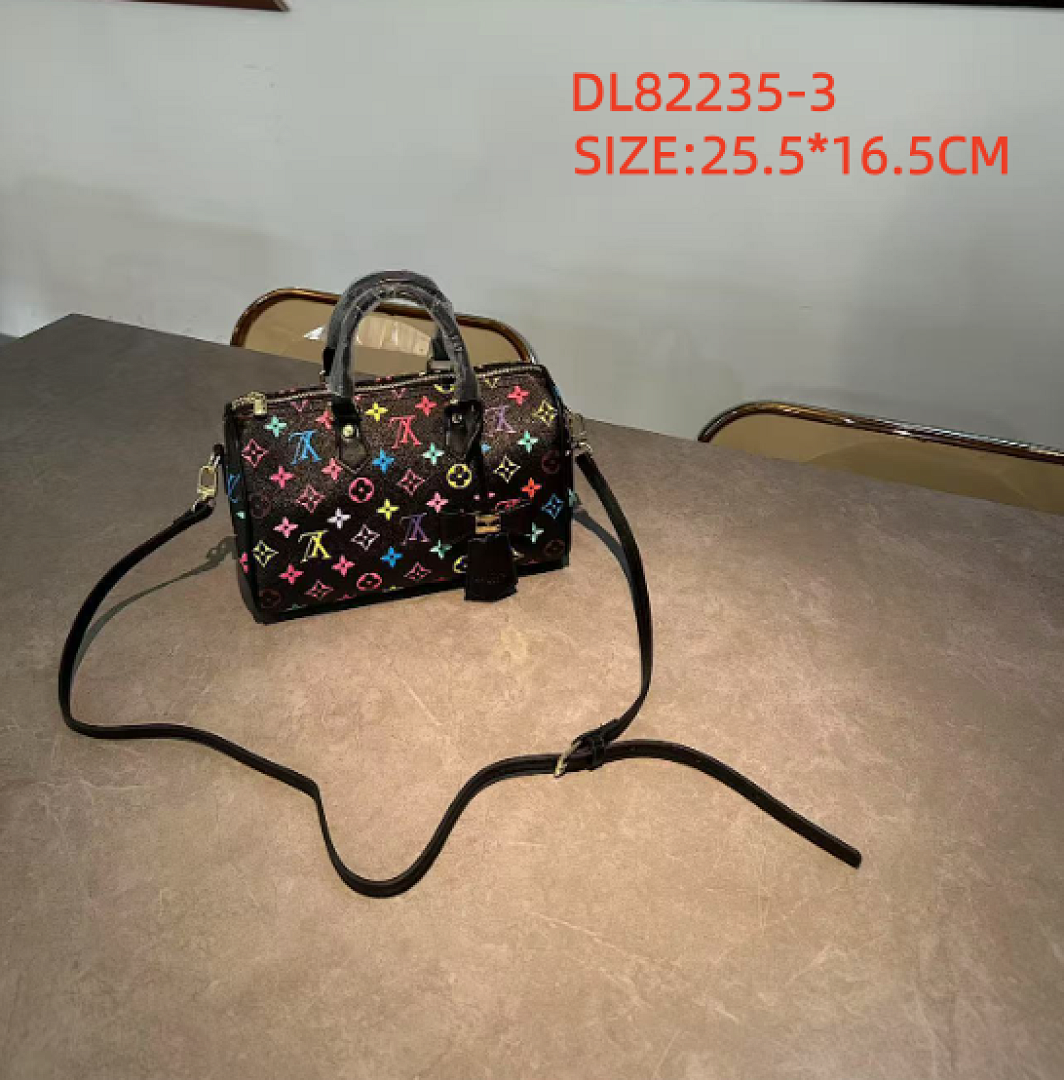 lv DL82235