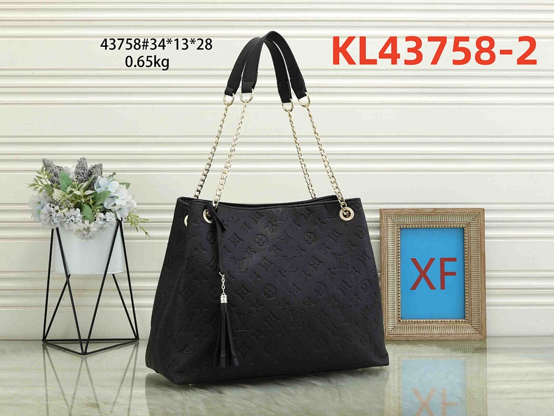 lv KL43758
