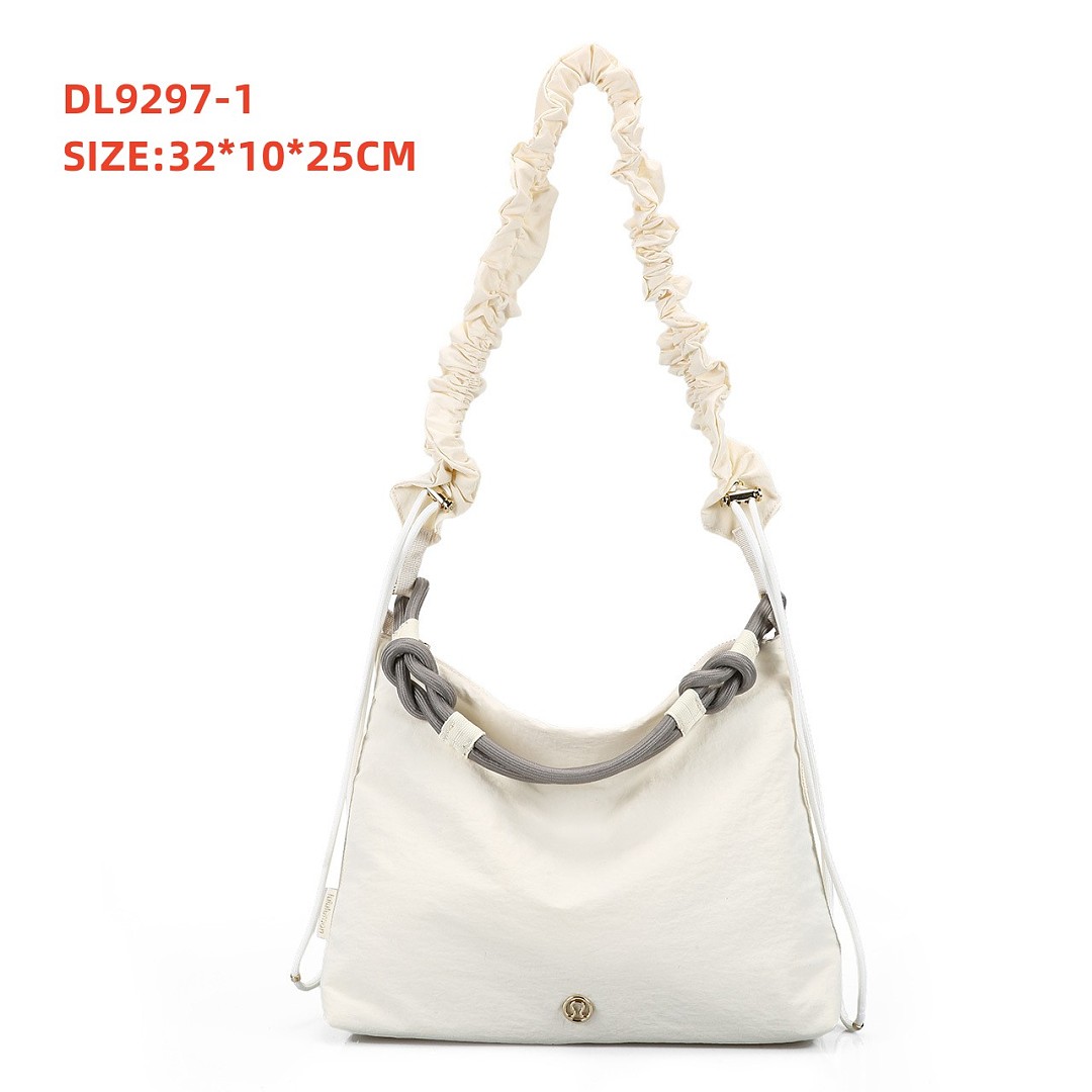 lululemon DL9297