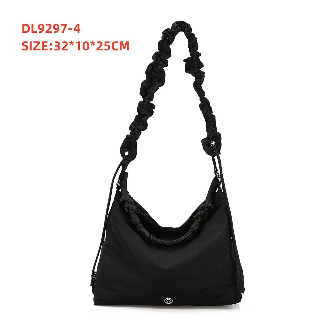 lululemon DL9297