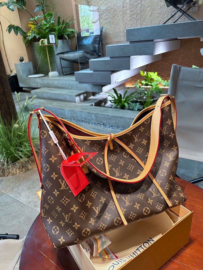 LV ZT10781