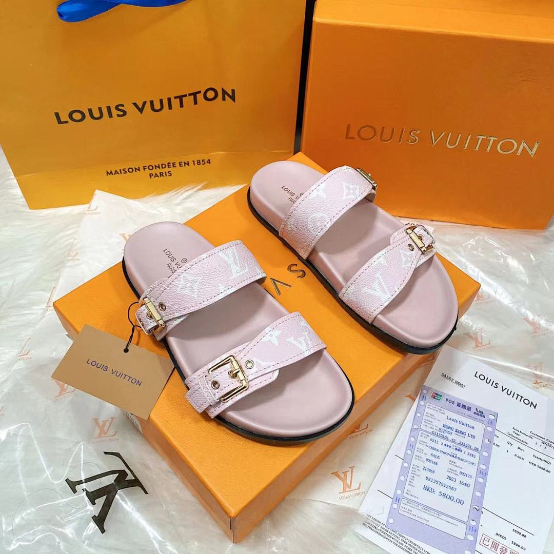 LV ZT10810