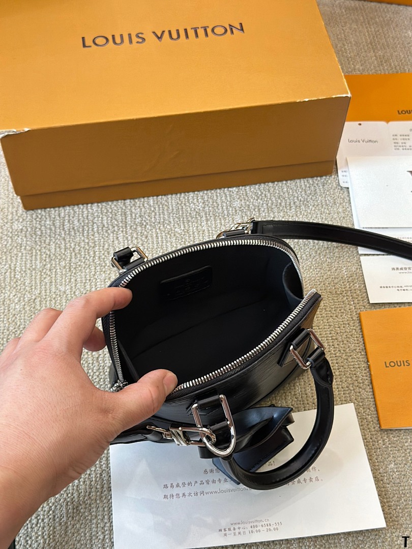 Louis Vuitton Alma BB · 5277 — תמונה 2