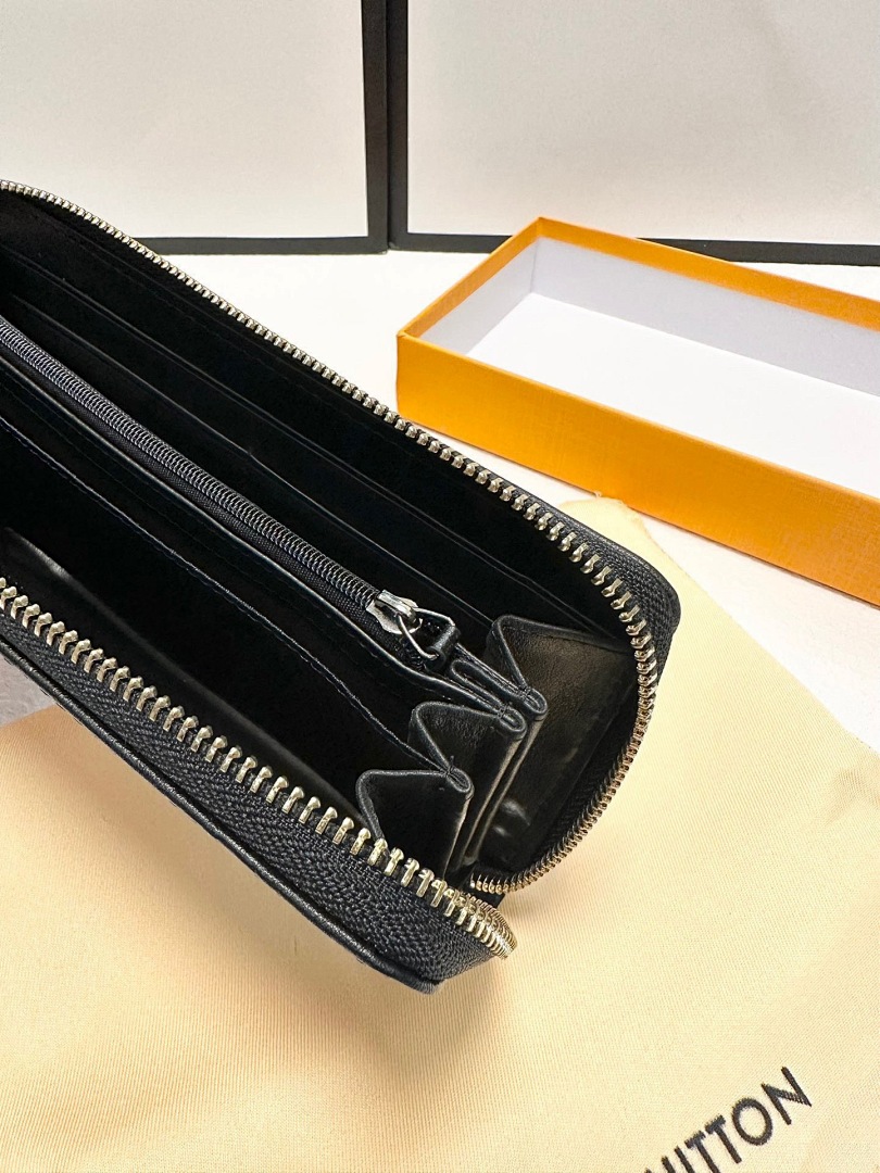 Louis Vuitton Zippy Wallet Horizontal Taiga · 5850 — תמונה 8