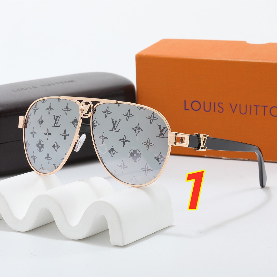 Louis Vuitton LV Pilot · 5258