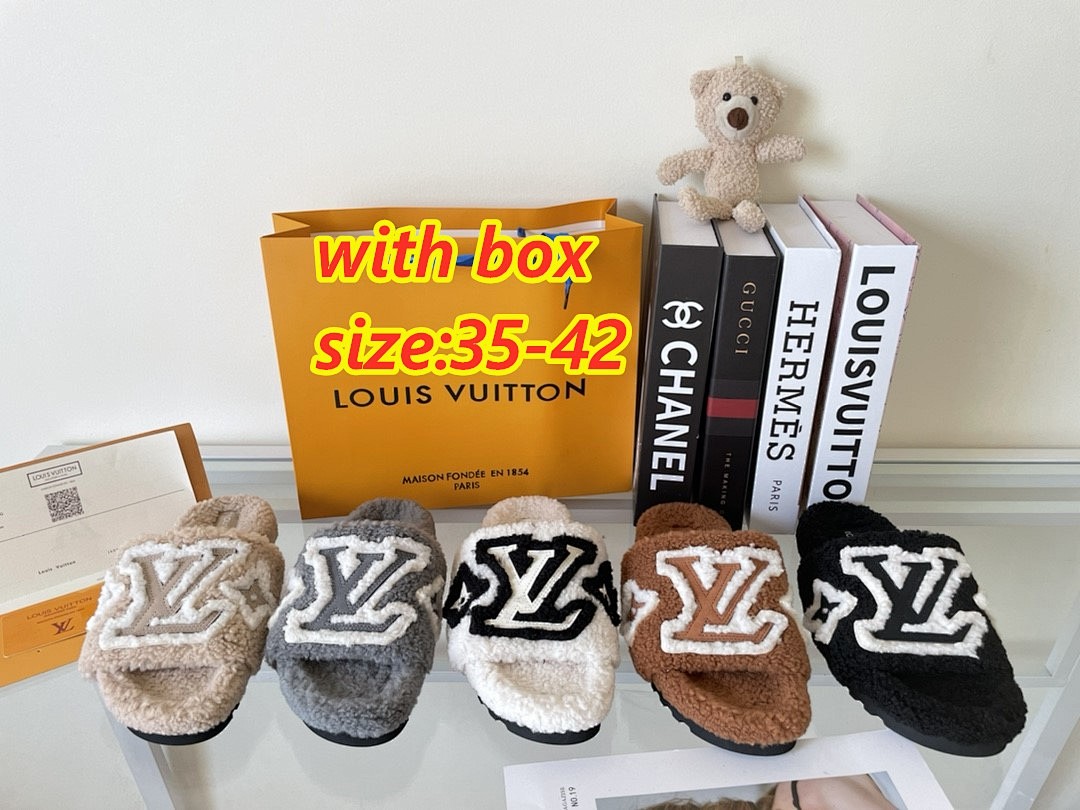 Louis Vuitton — כפכפים · 4804