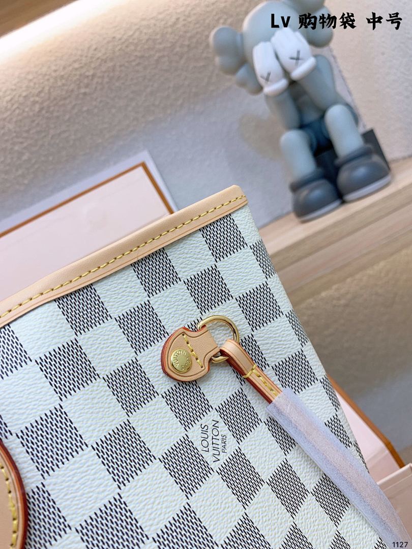 Louis Vuitton Neverfull MM · 4661 — תמונה 19