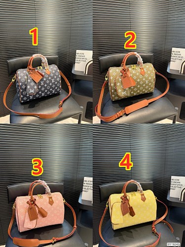 Louis Vuitton Speedy P9 Bandoulière 30 · 5899