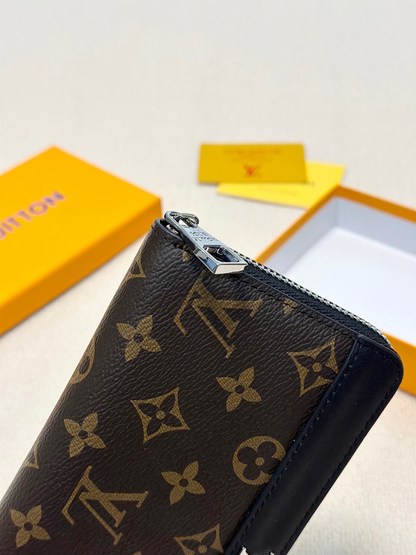 Louis Vuitton Zippy Wallet · 6051 — תמונה 19