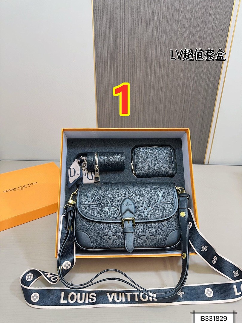 Louis Vuitton Diane · 6050