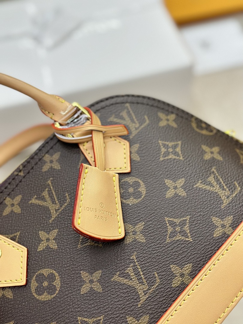 Louis Vuitton Alma BB · 4452 — תמונה 11