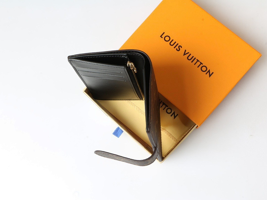 Louis Vuitton Capucines Vertical Compact Wallet · 5854 — תמונה 5