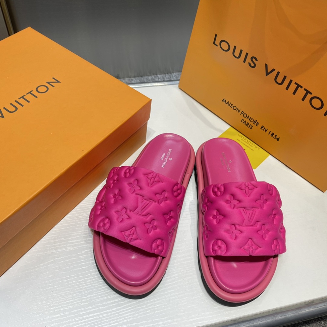 Louis Vuitton Pool Pillow Flat Comfort Mule · 4648 — תמונה 11