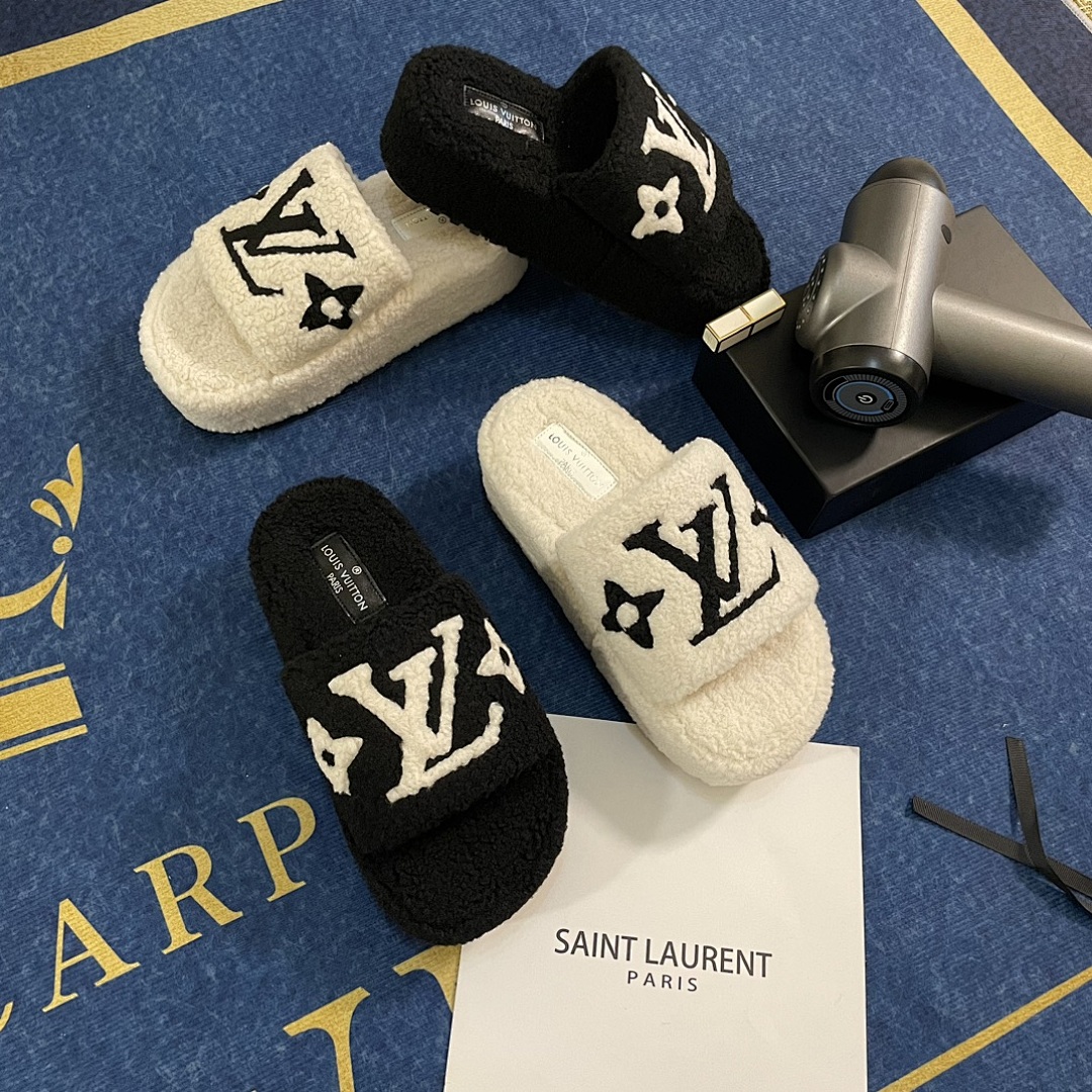Louis Vuitton — סנדלים וכפכפים · 4634 — תמונה 2