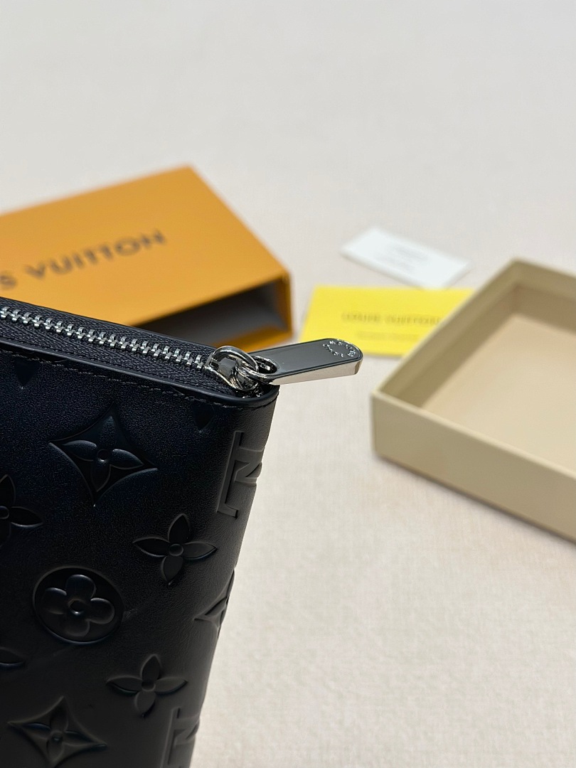 Louis Vuitton Zippy Wallet Horizontal Taiga · 5850 — תמונה 14