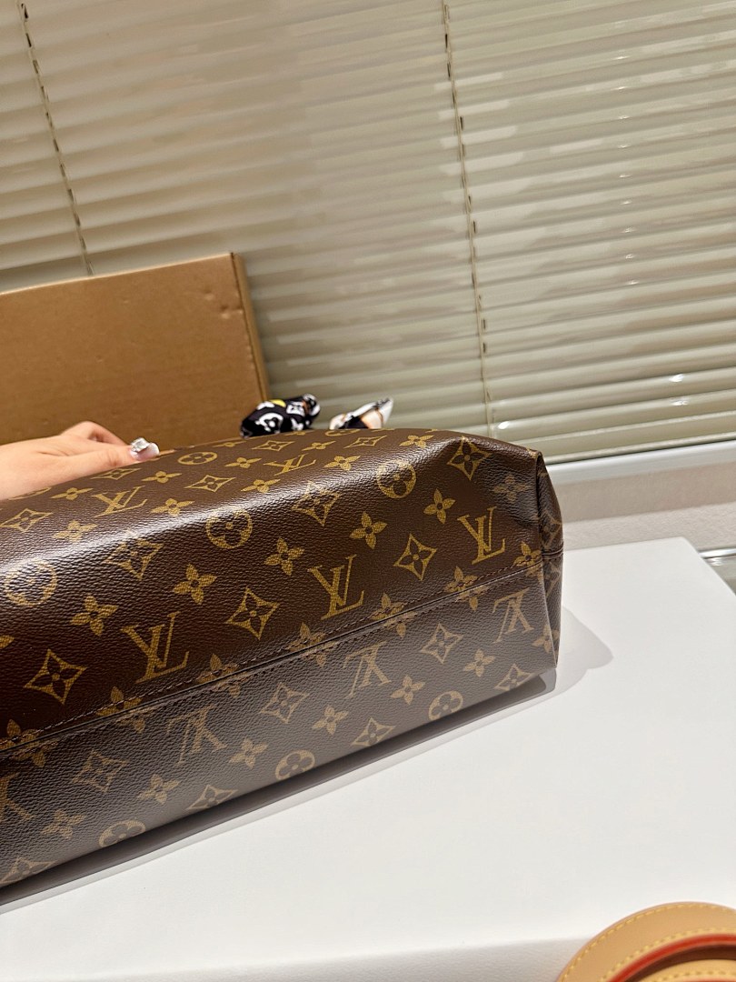 Louis Vuitton Graceful · 5557 — תמונה 11