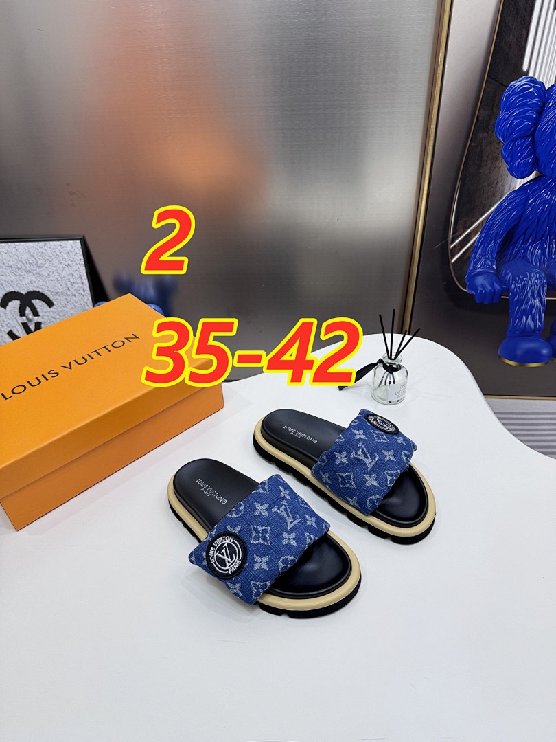 Louis Vuitton Padded Slides · 5295 — תמונה 4