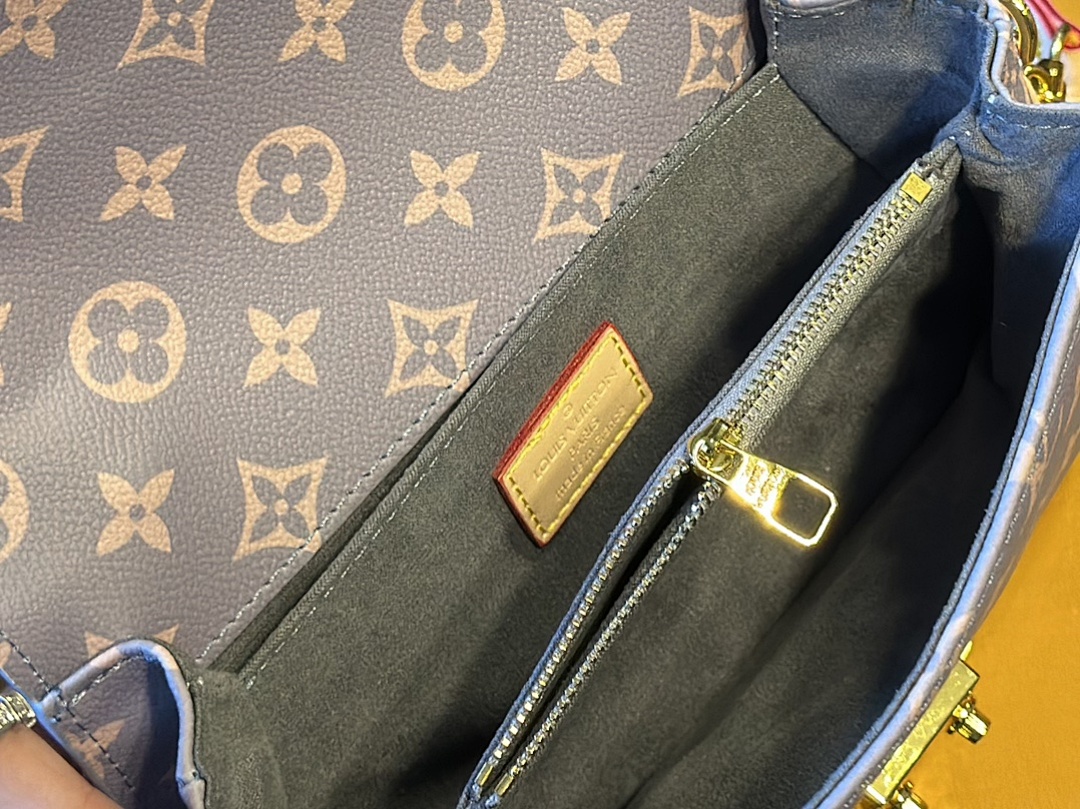 Louis Vuitton Pochette Métis East-West · 5080 — תמונה 5