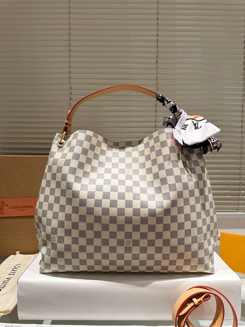 Louis Vuitton Graceful · 5557 — תמונה 18