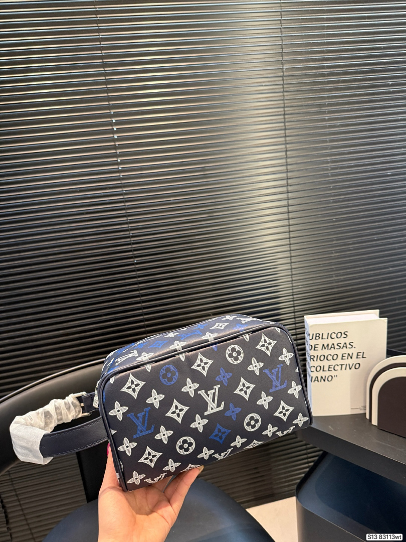 Louis Vuitton — נרתיק טיפוח · 6338 — תמונה 9