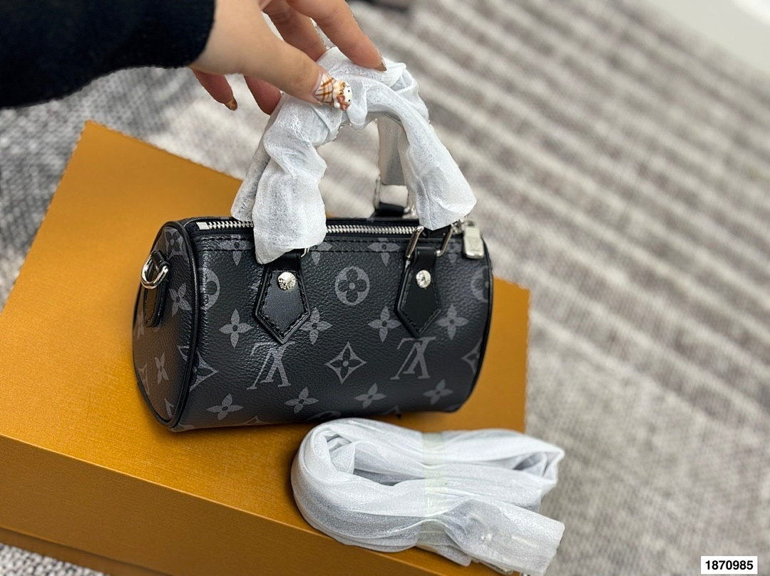 Louis Vuitton Nano Speedy Monogram Eclipse · 5852 — תמונה 15