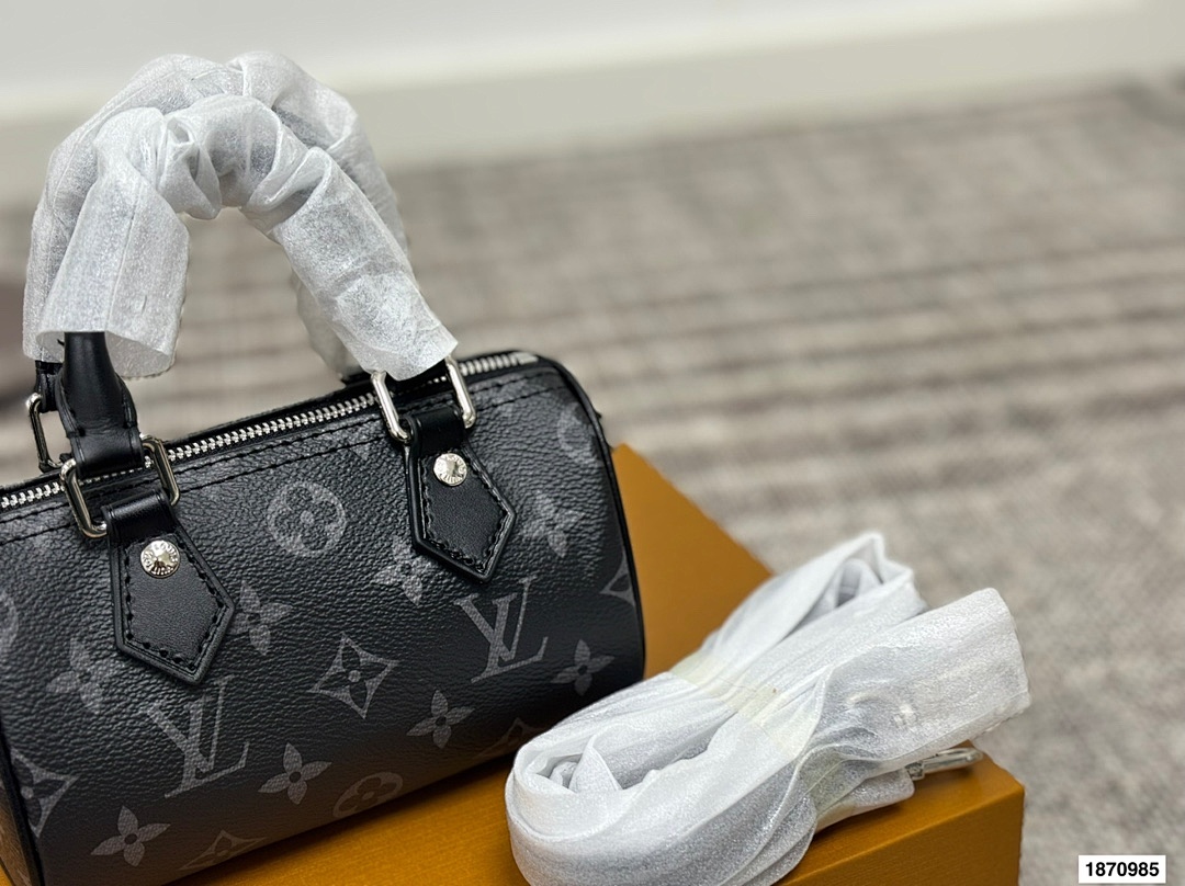 Louis Vuitton Nano Speedy Monogram Eclipse · 5852 — תמונה 18
