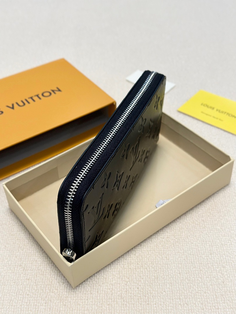 Louis Vuitton Zippy Wallet Horizontal Taiga · 5850 — תמונה 17