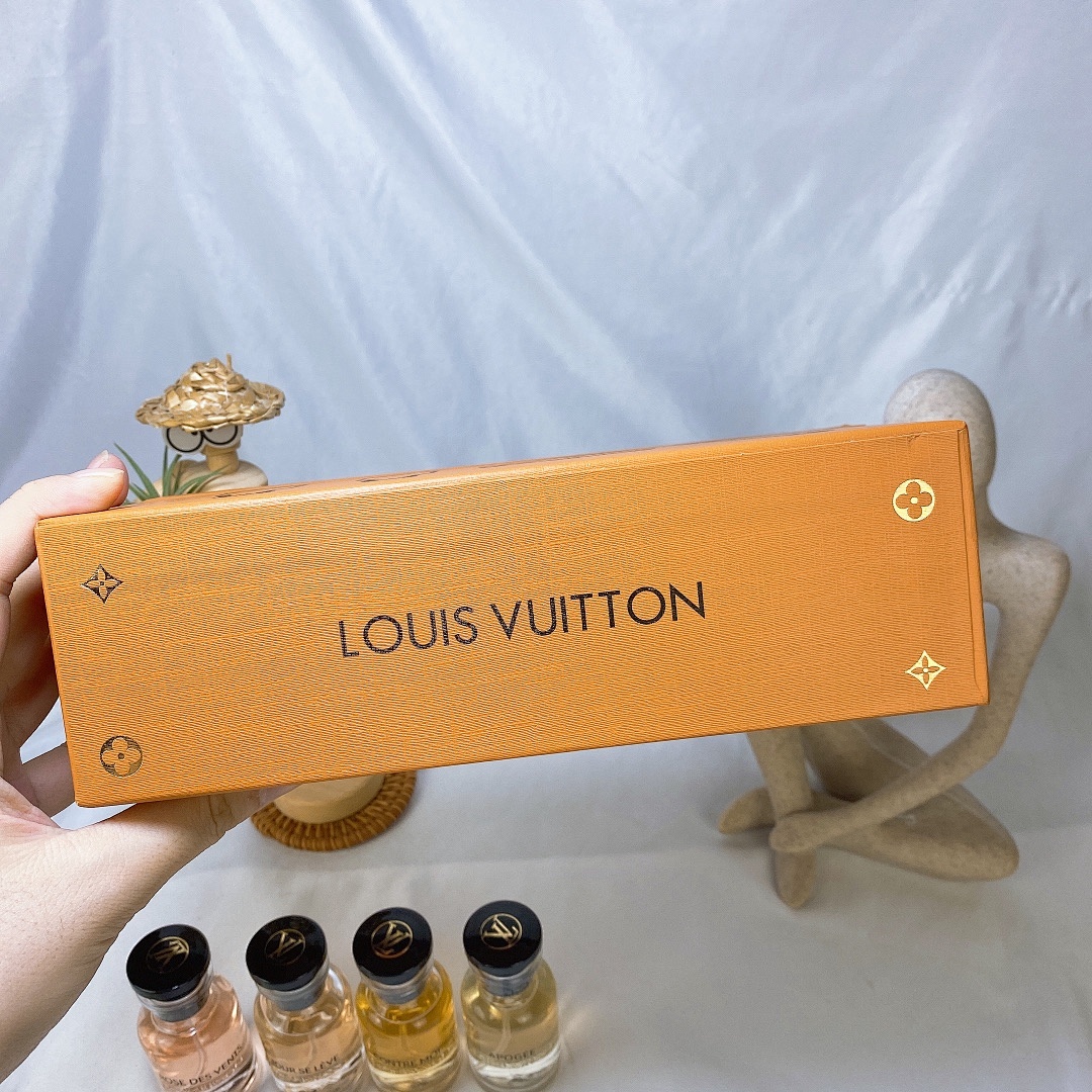 Louis Vuitton — סט בשמים · 5599 — תמונה 4