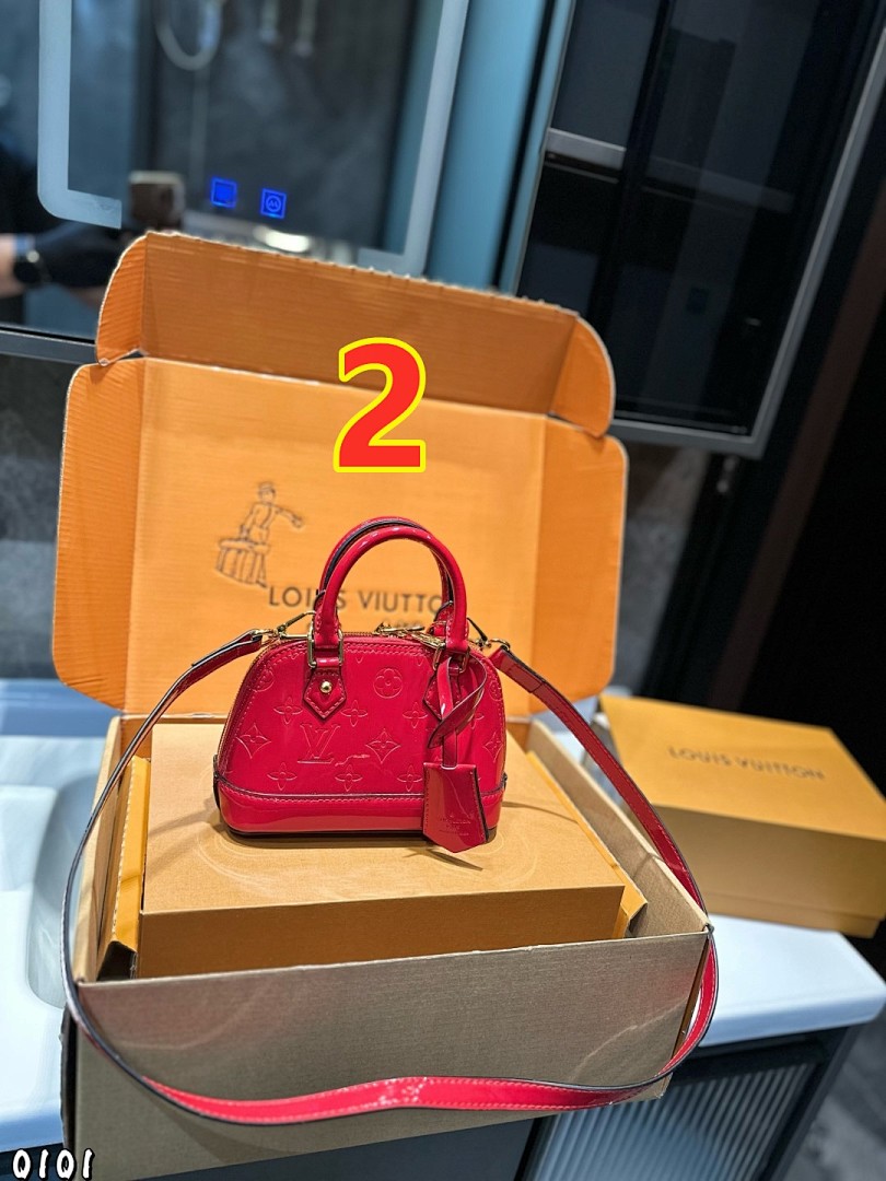 Louis Vuitton Alma BB · 5851 — תמונה 5