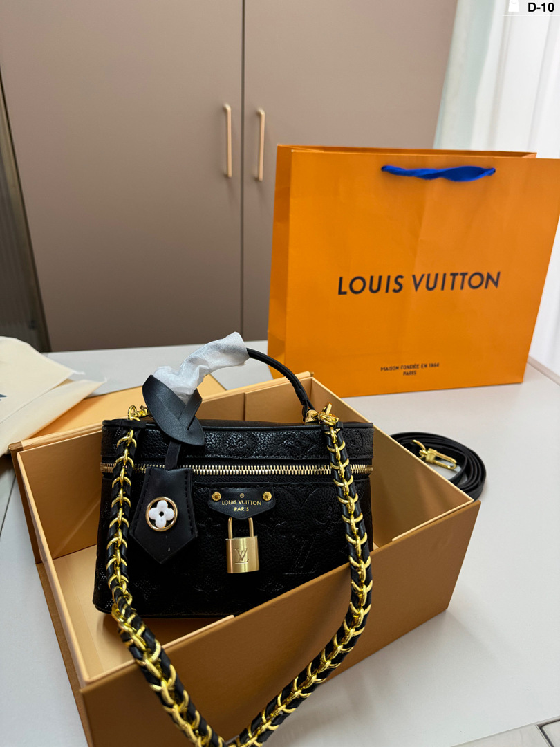 Louis Vuitton Vanity Chain Pouch · 6337 — תמונה 3