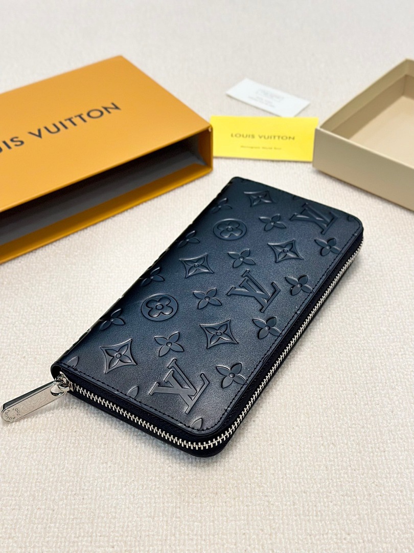 Louis Vuitton Zippy Wallet Horizontal Taiga · 5850 — תמונה 16
