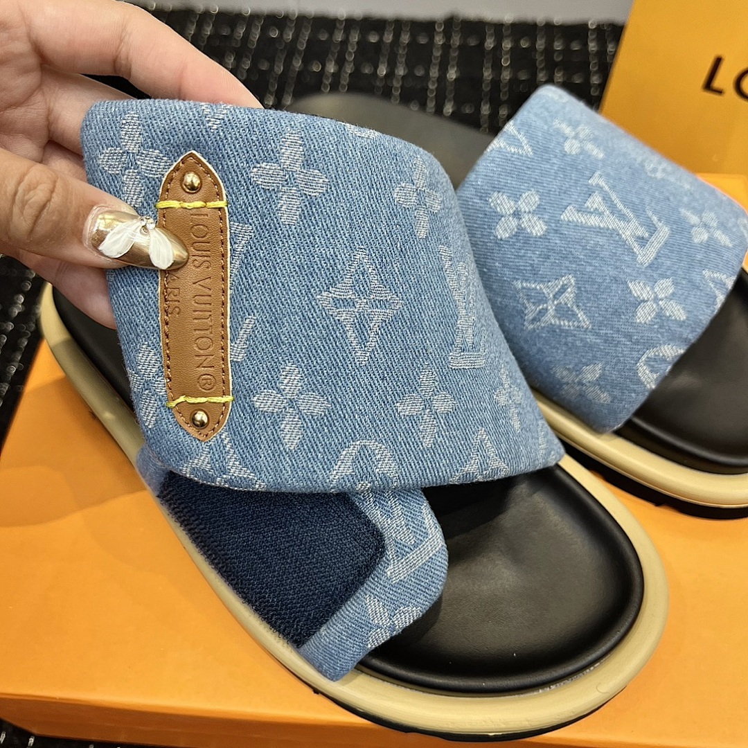 Louis Vuitton Pool Pillow Flat Comfort Mule · 4769 — תמונה 10