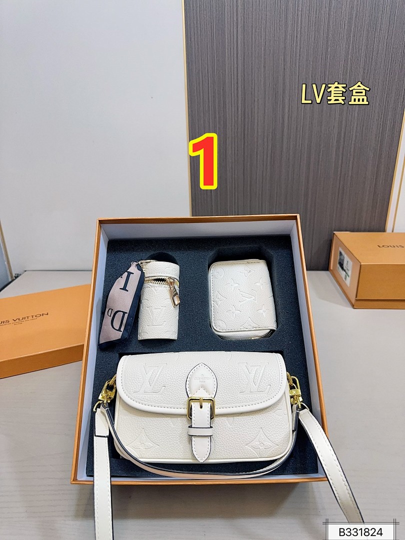 Louis Vuitton Diane · 6049