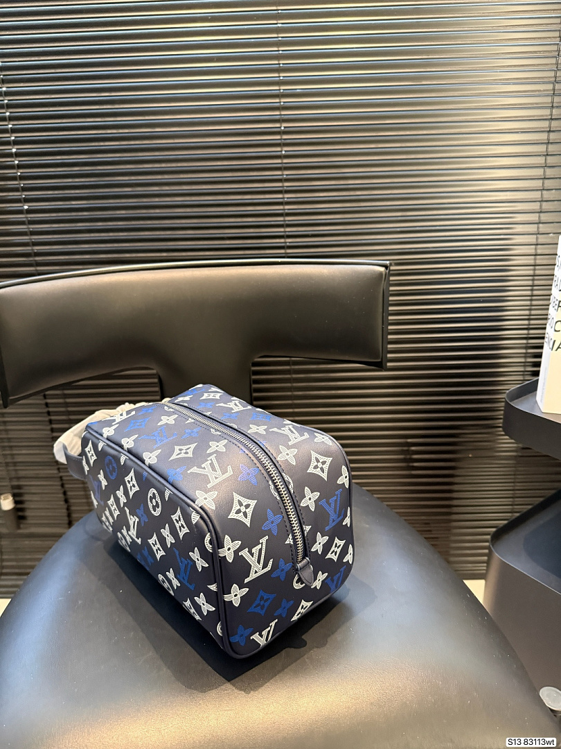 Louis Vuitton — נרתיק טיפוח · 6338 — תמונה 7