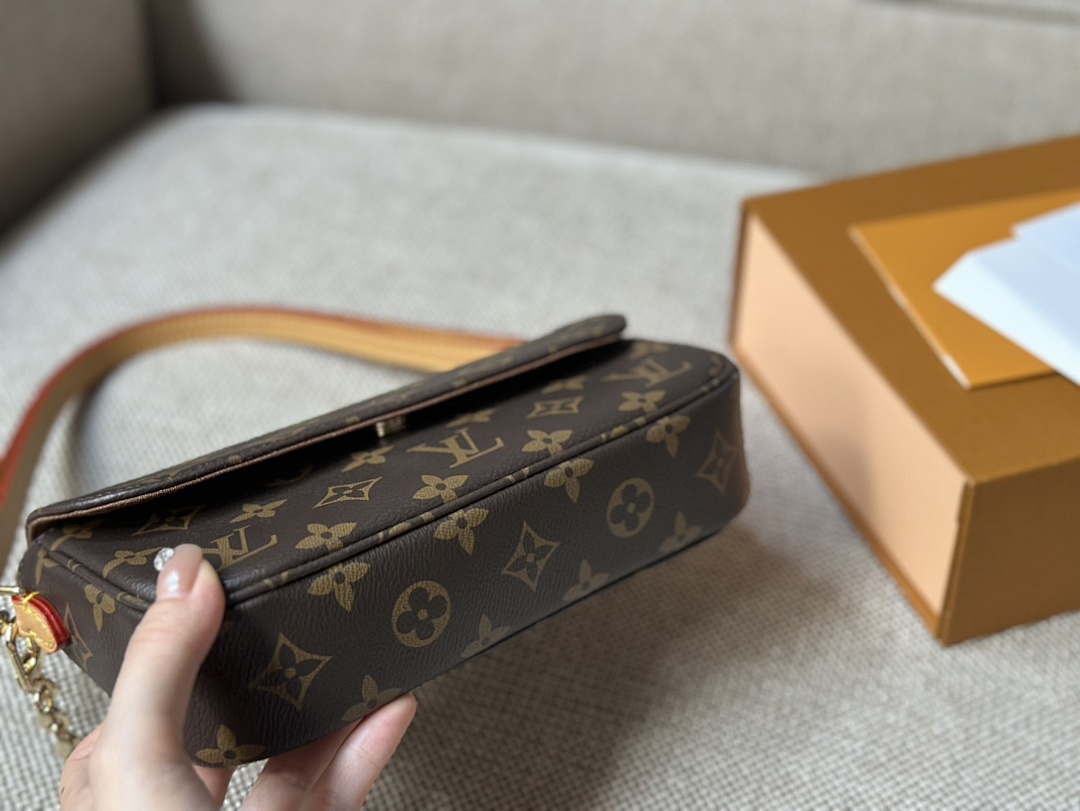 Louis Vuitton Wallet On Chain Ivy Monogram · 4981 — תמונה 5