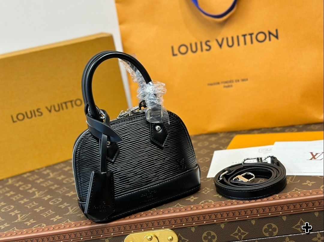 Louis Vuitton Alma BB · 5563 — תמונה 5
