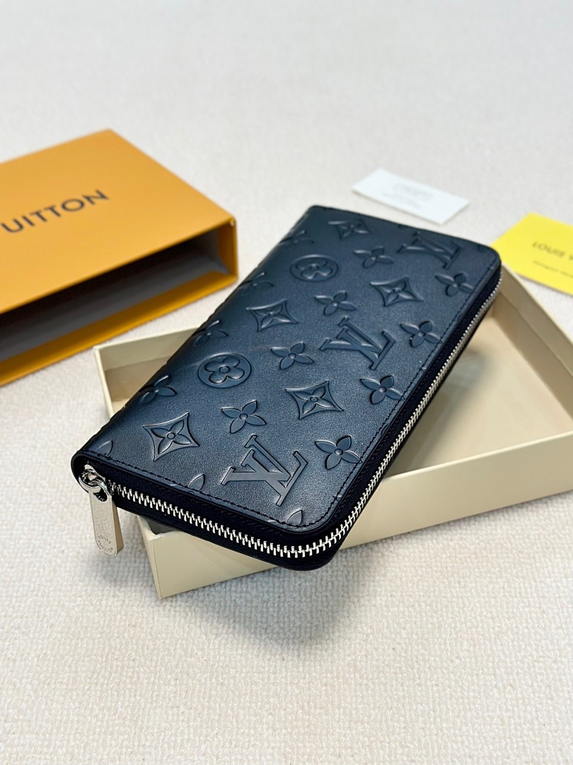 Louis Vuitton Zippy Wallet Horizontal Taiga · 5850 — תמונה 18