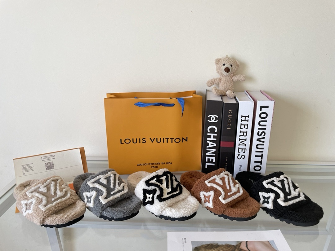 Louis Vuitton — כפכפים · 4804 — תמונה 8