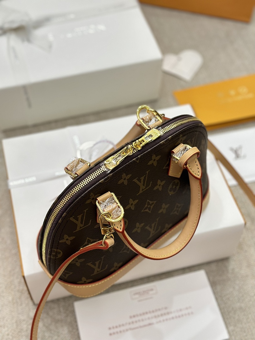 Louis Vuitton Alma BB · 4452 — תמונה 8
