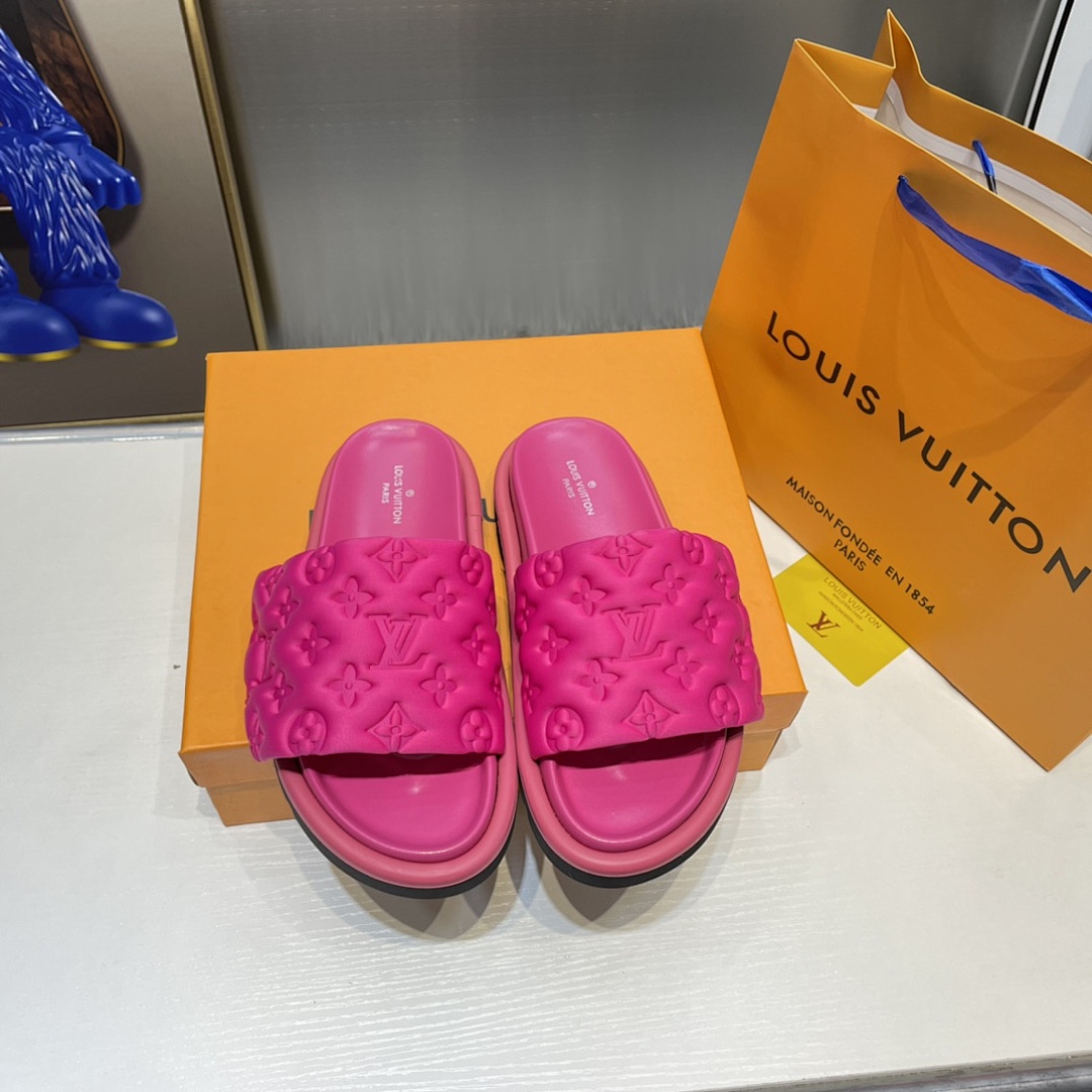 Louis Vuitton Pool Pillow Flat Comfort Mule · 4648 — תמונה 12