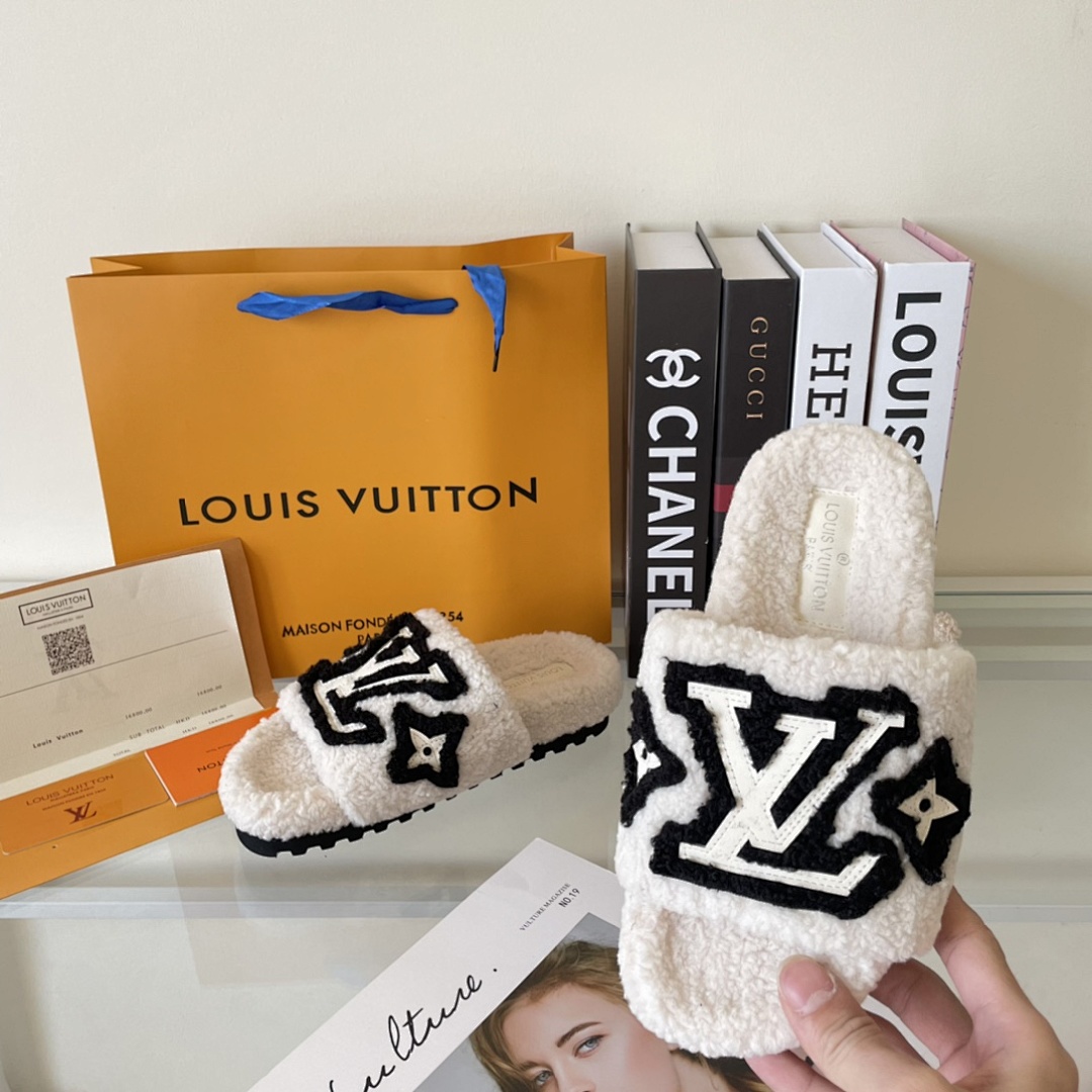 Louis Vuitton — כפכפים · 4804 — תמונה 18
