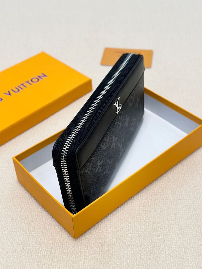 Louis Vuitton Zippy Wallet · 6051 — תמונה 22