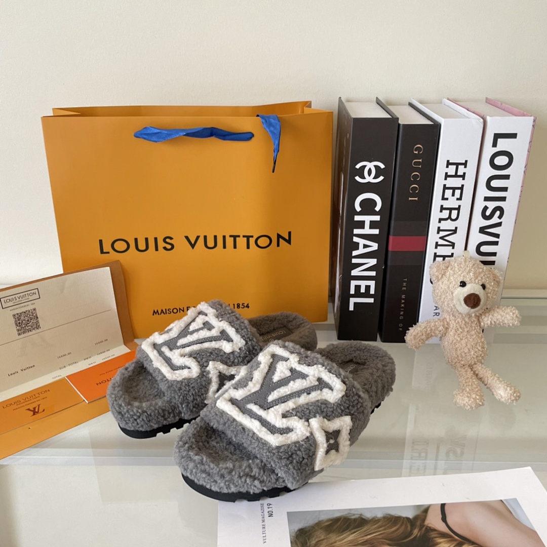 Louis Vuitton — כפכפים · 4804 — תמונה 33