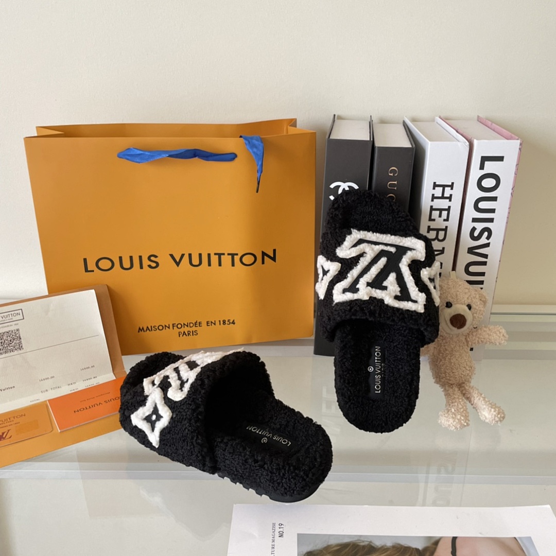 Louis Vuitton — כפכפים · 4804 — תמונה 9