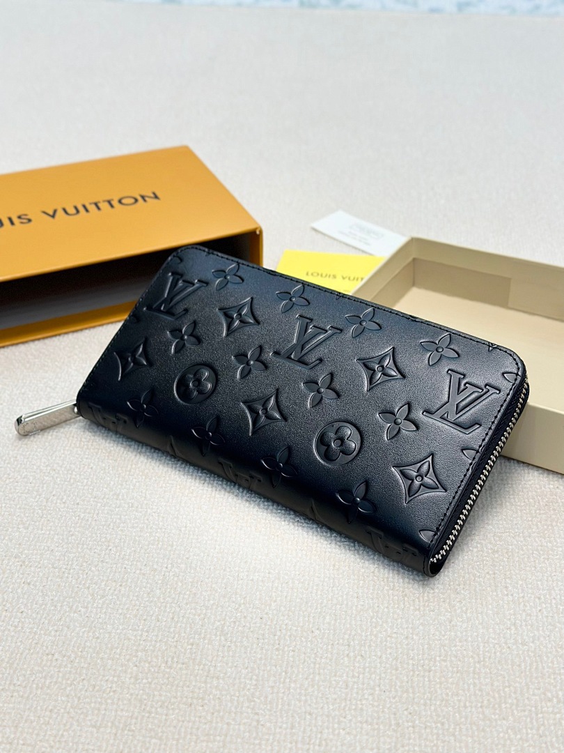 Louis Vuitton Zippy Wallet Horizontal Taiga · 5850 — תמונה 13