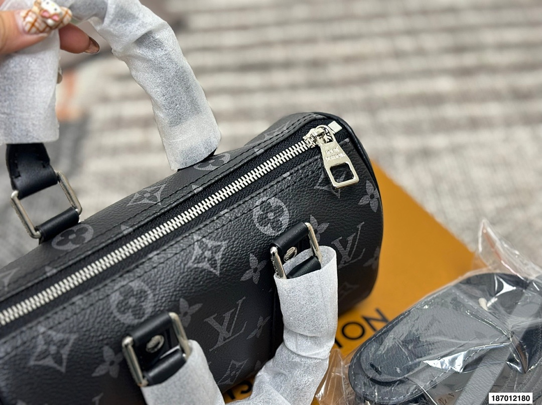 Louis Vuitton Nano Speedy Monogram Eclipse · 5852 — תמונה 4