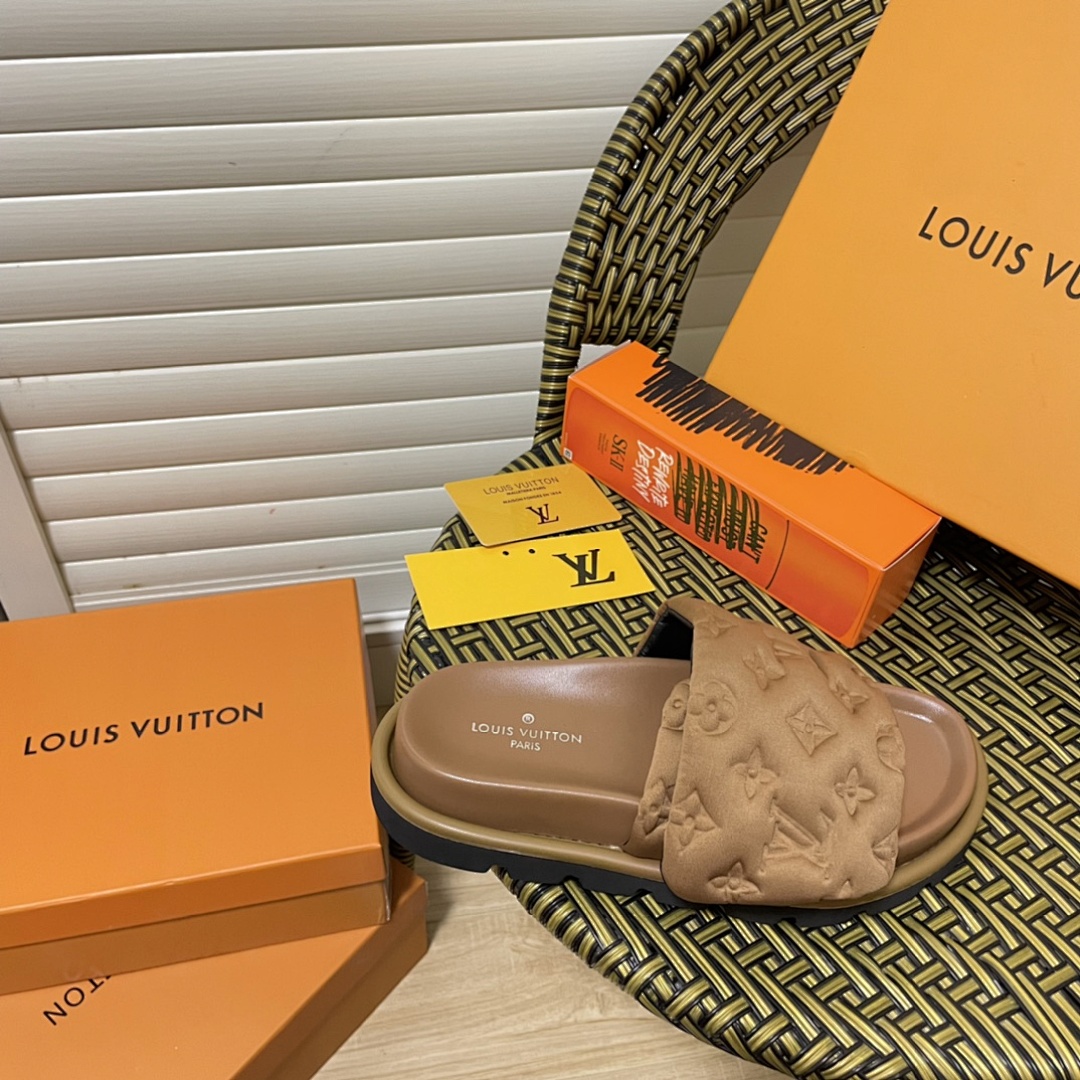 Louis Vuitton Miami Mule · 4812 — תמונה 37